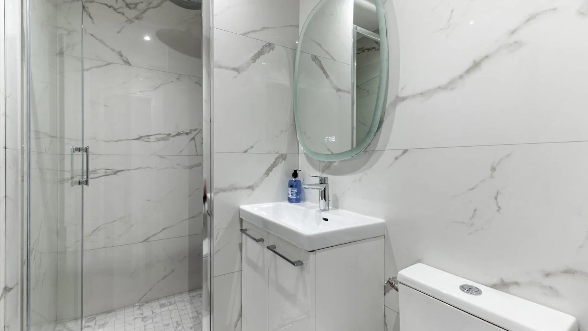 Nouvel Cosy Montparnasse 아파트