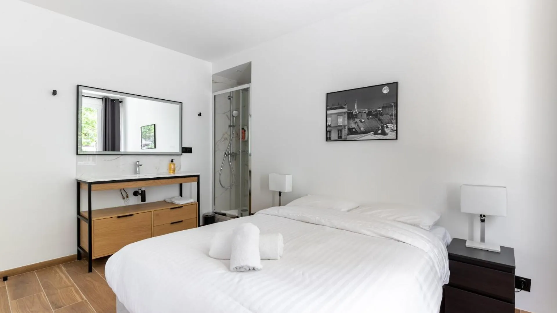Nouvel Cosy Montparnasse *
