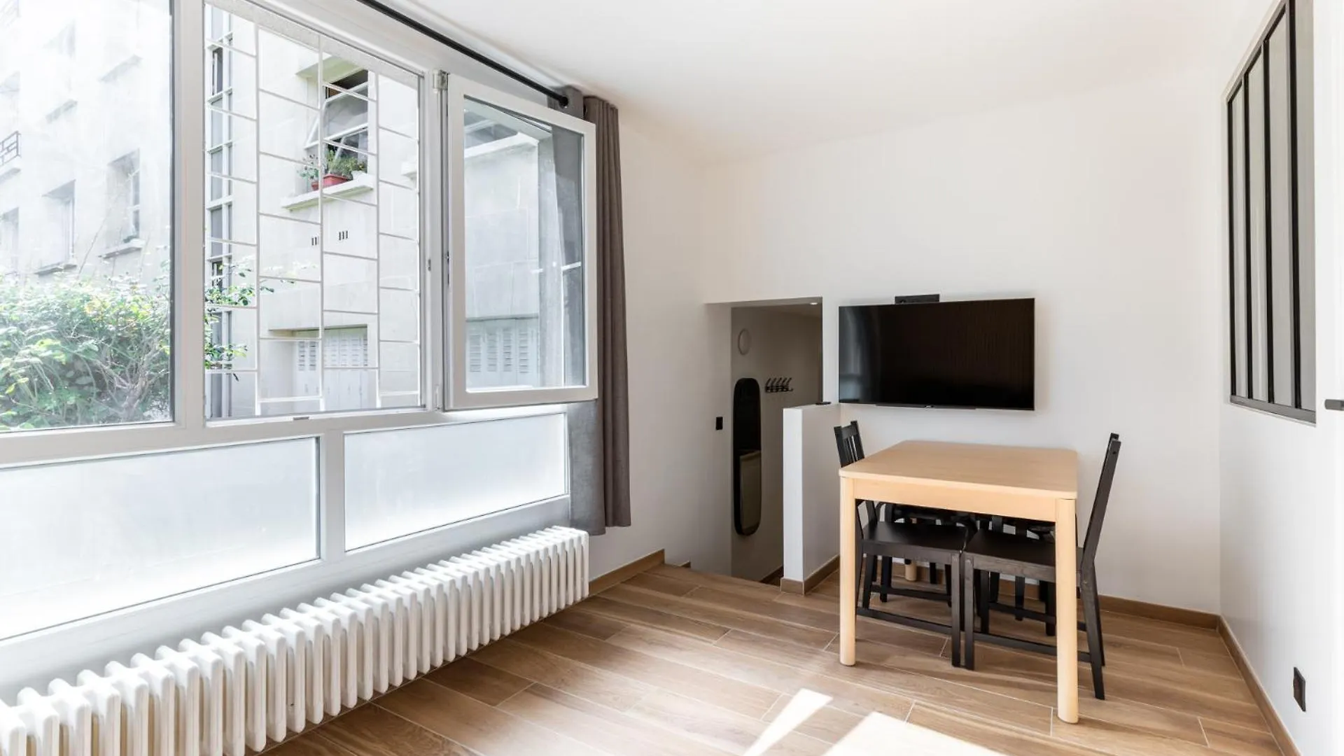 Nouvel Cosy Montparnasse Apartment Paris